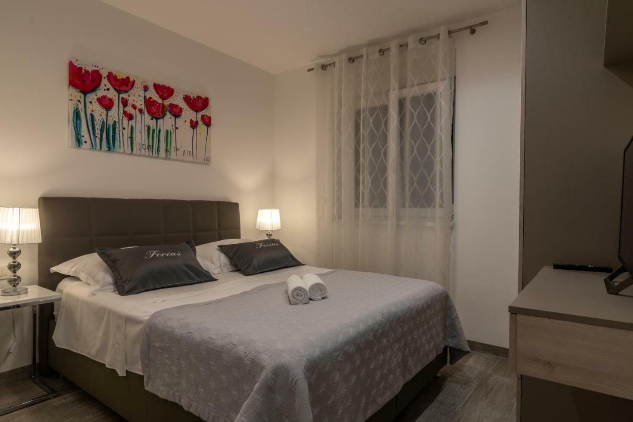 Apartment Ferias Trogir Dış mekan fotoğraf